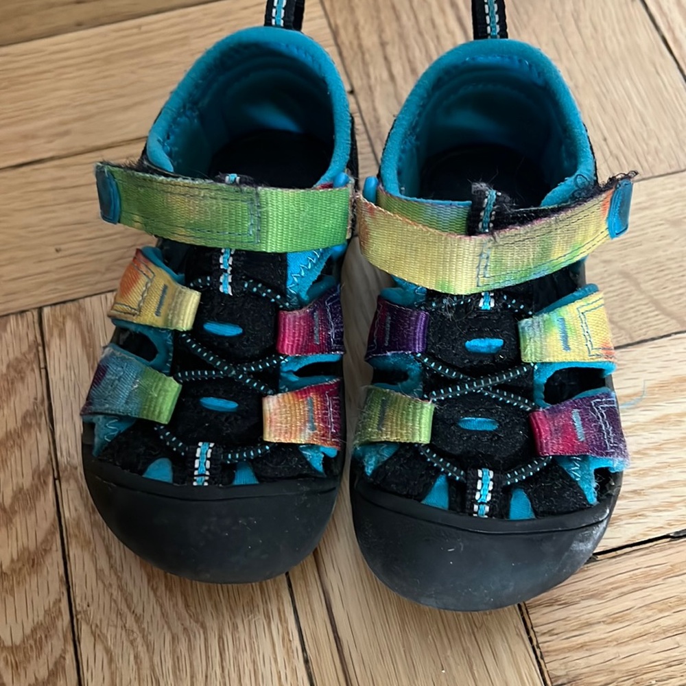 KEEN Unisex-Child Newport H2 Water Sandal sz 7